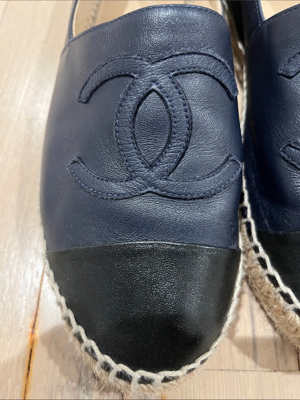 CHANEL Black Leather Two-Tone Espadrilles with Black Cap Toe - Picture 4 of 15